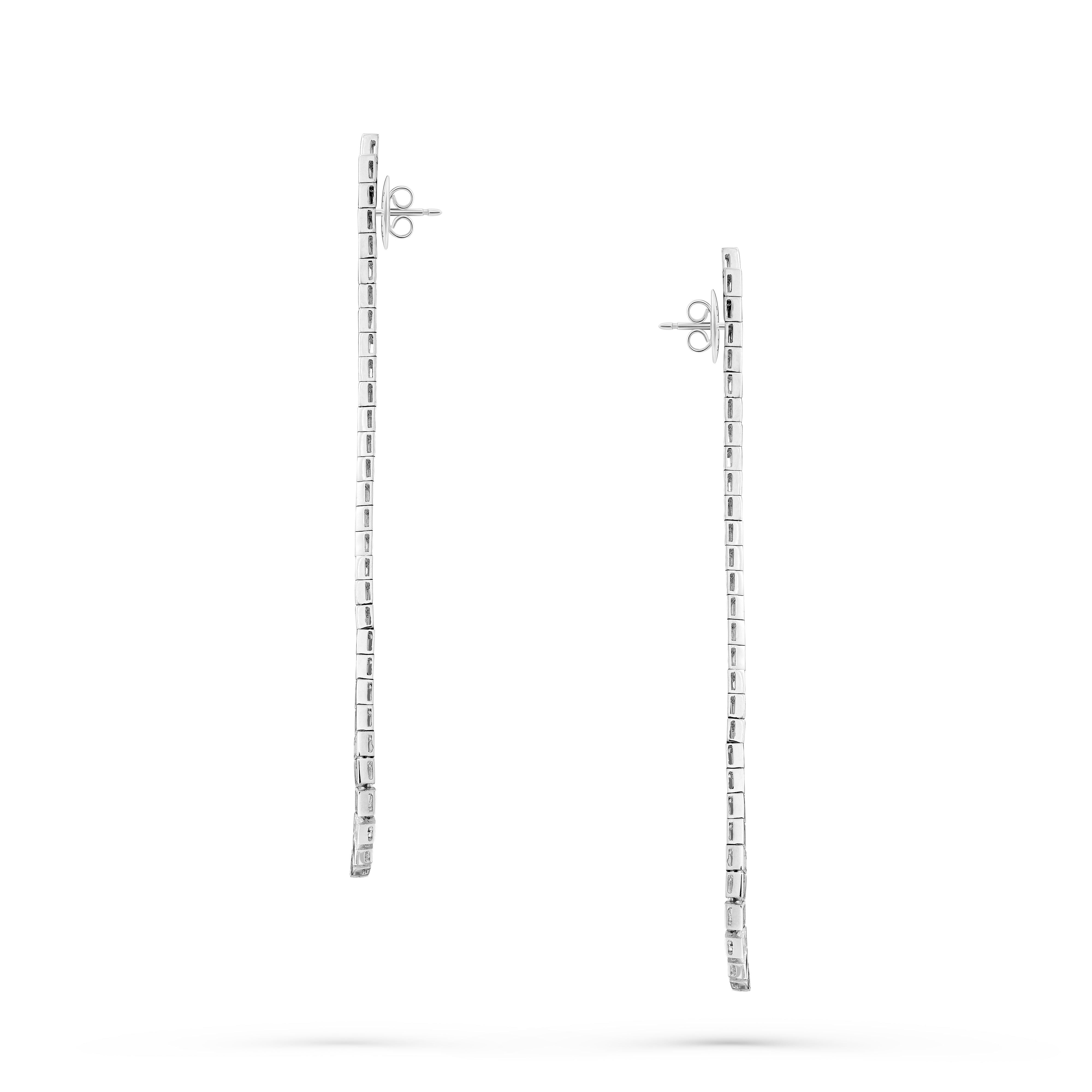 Earrings Loop of Baguette Diamonds
