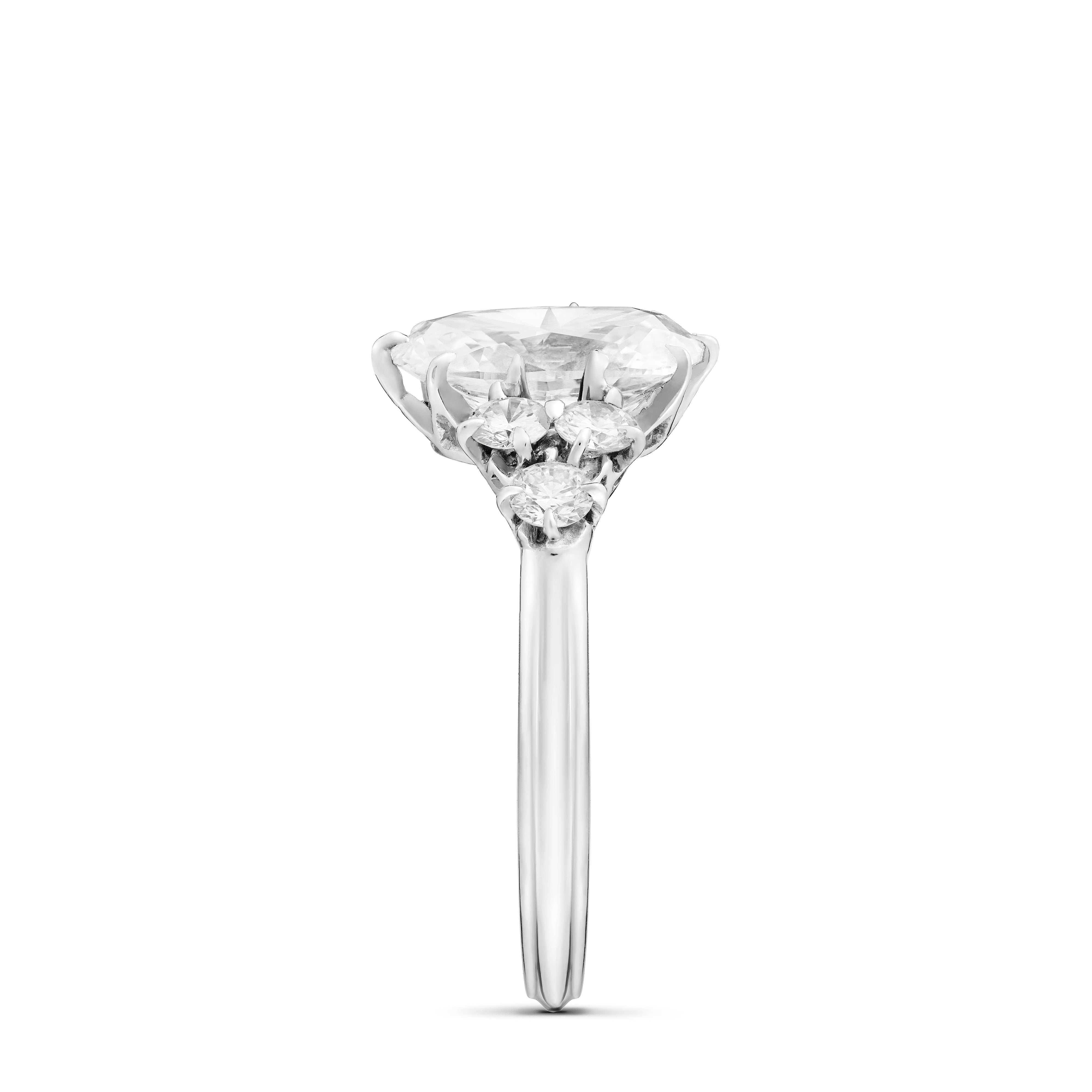Ring Solitaire Oval #54