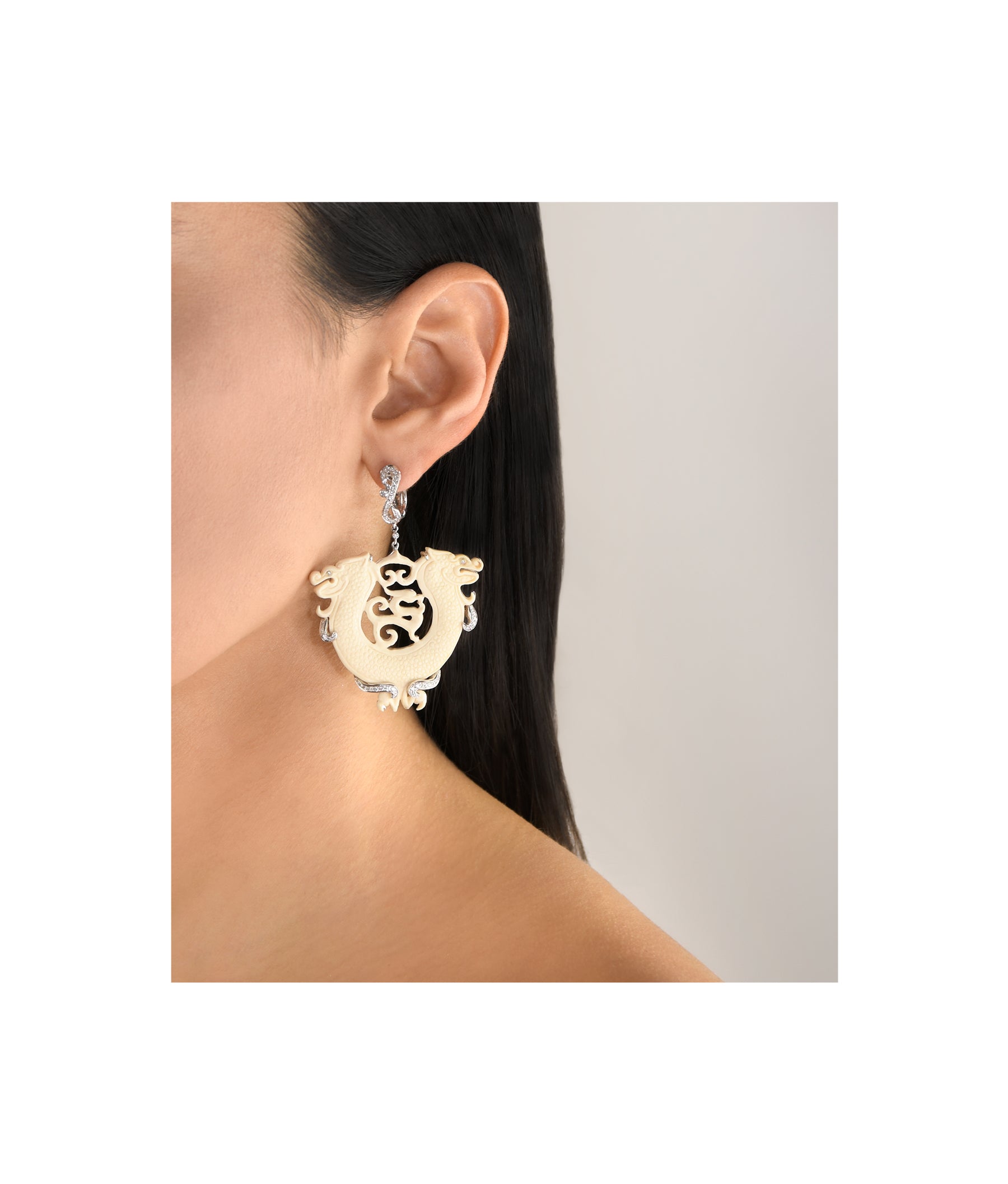 Earrings Carved Diane Mammoth