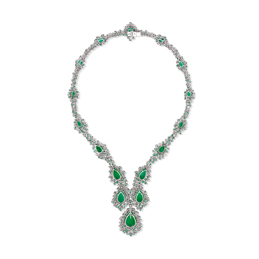 Necklace Green Suite