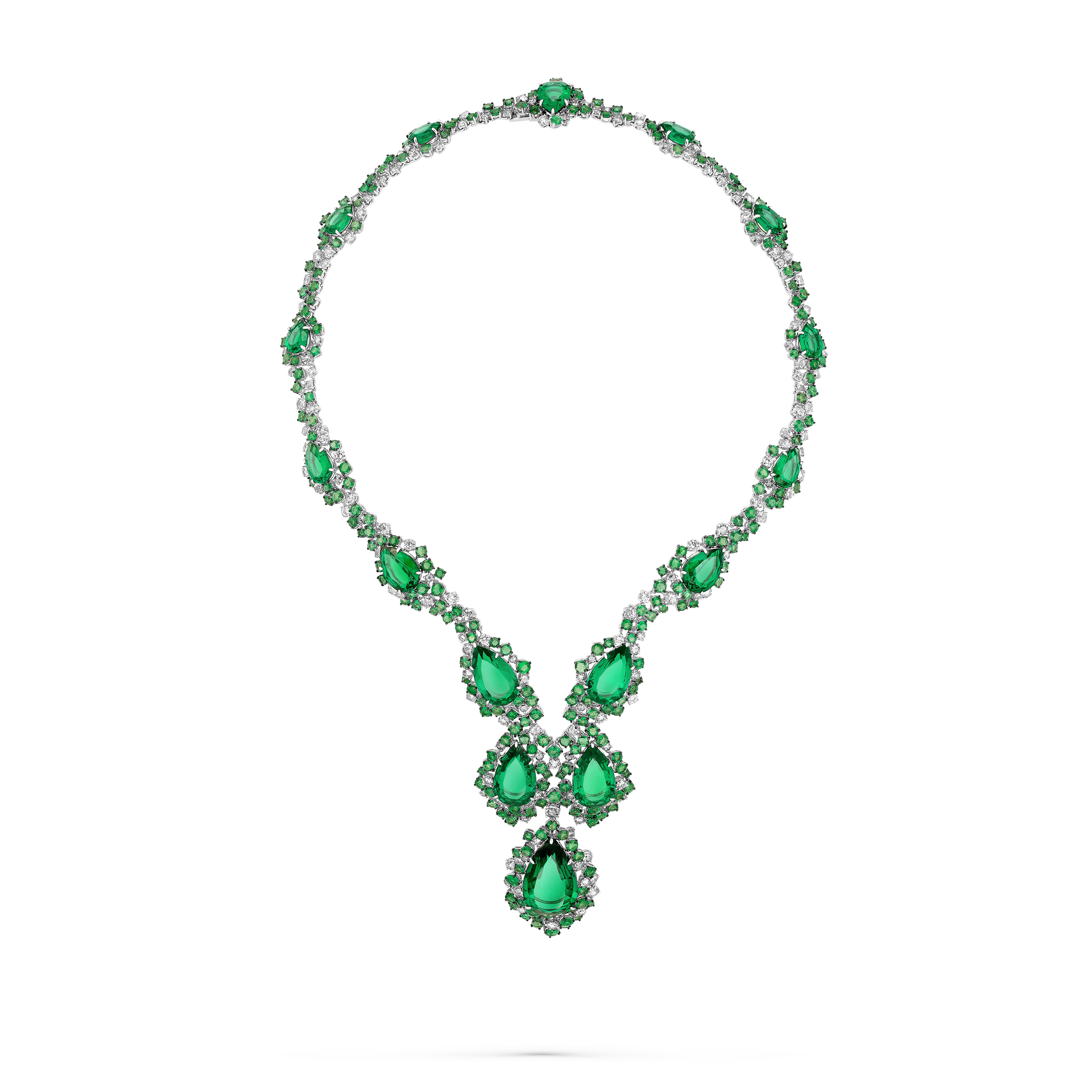 Necklace Green Suite