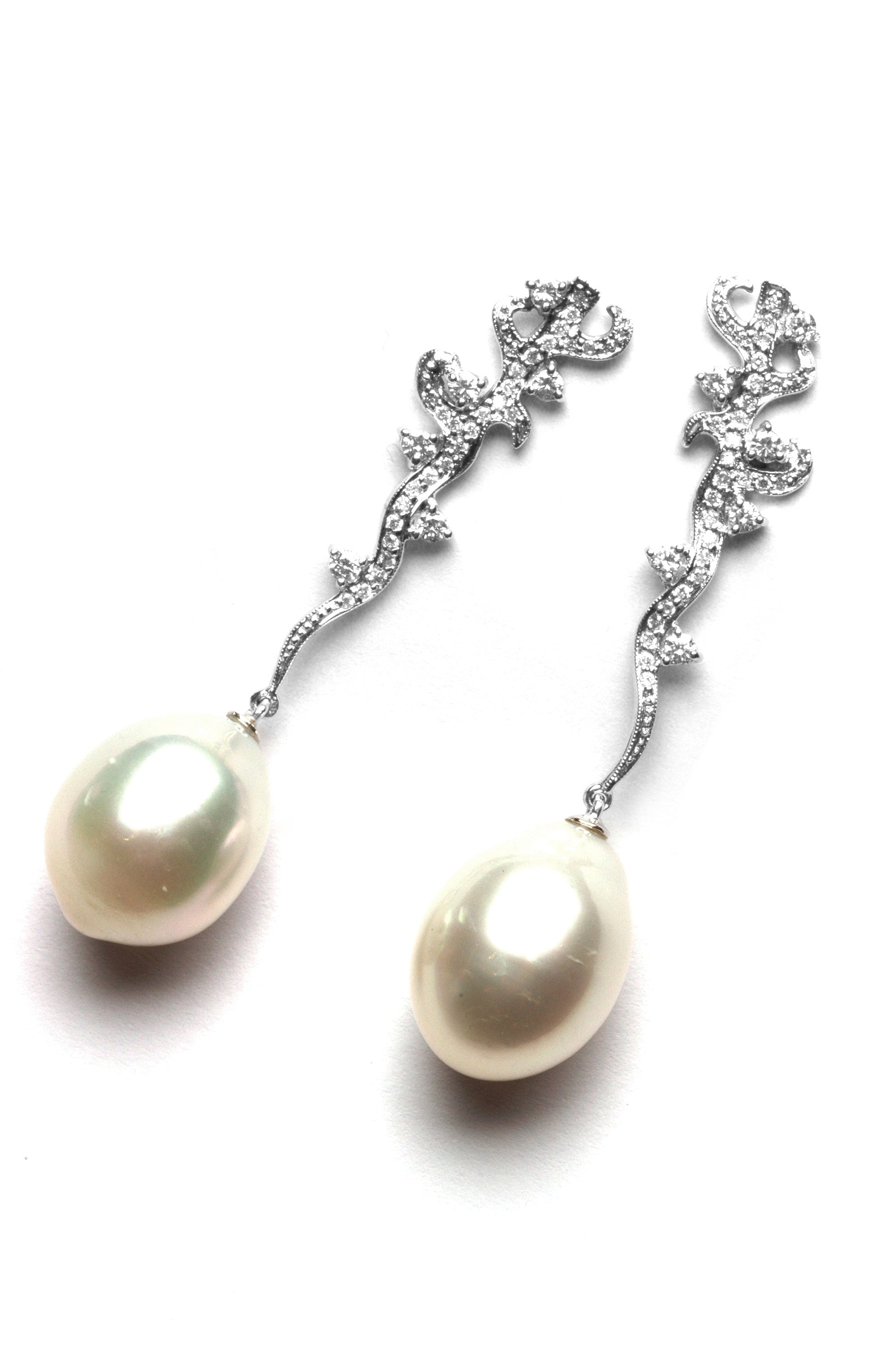 Earrings South Sea
