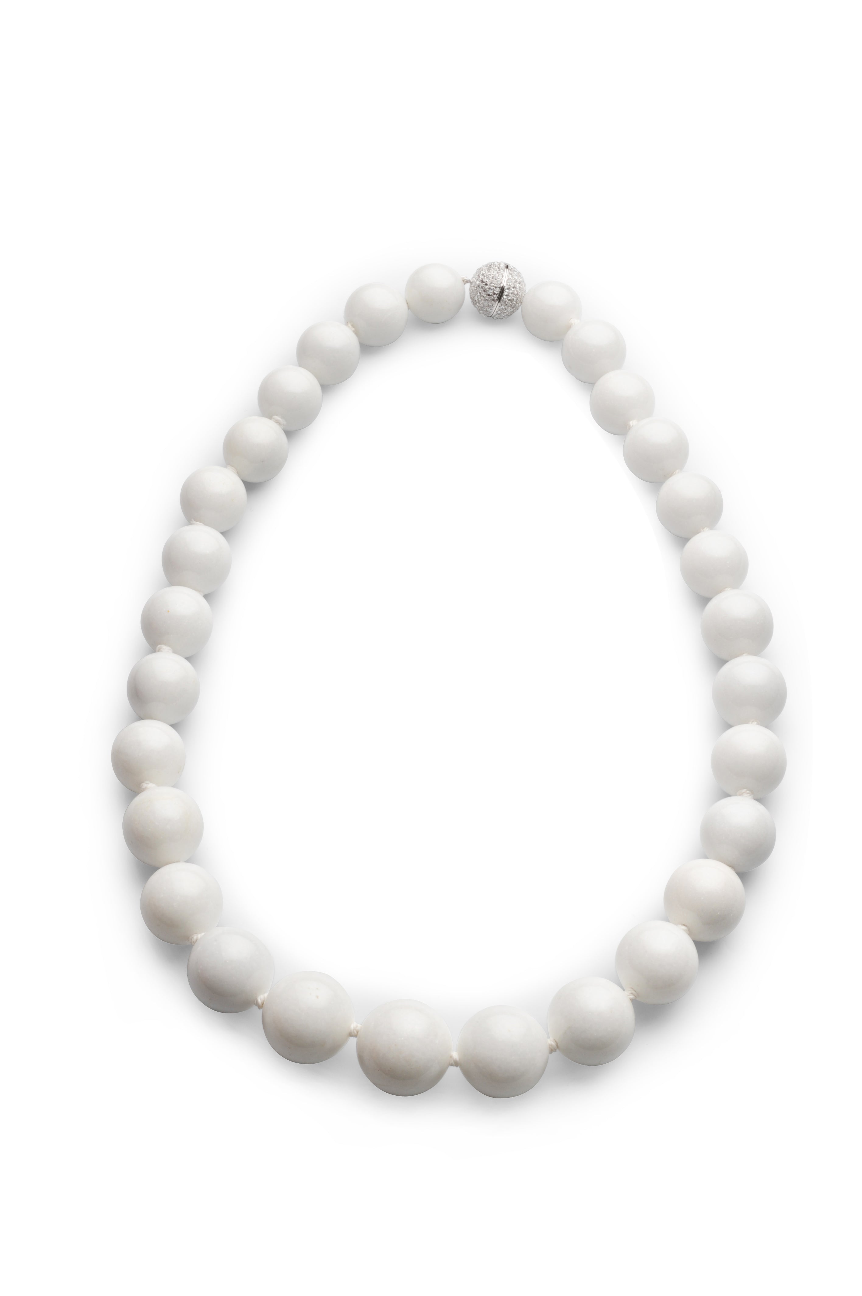 Necklace Purity White Queen Medium