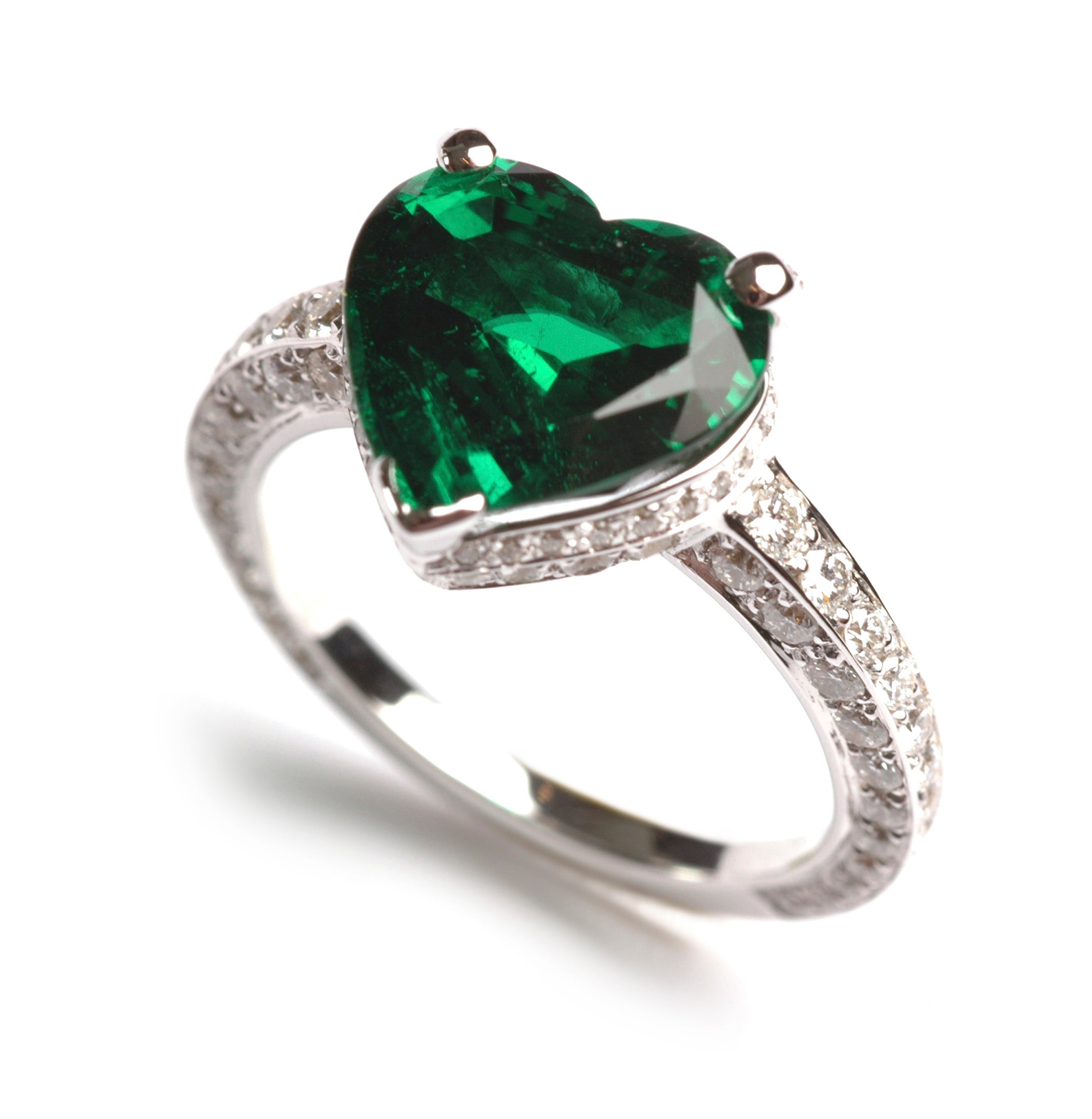 Ring Emerald Columbia Heart #53,5