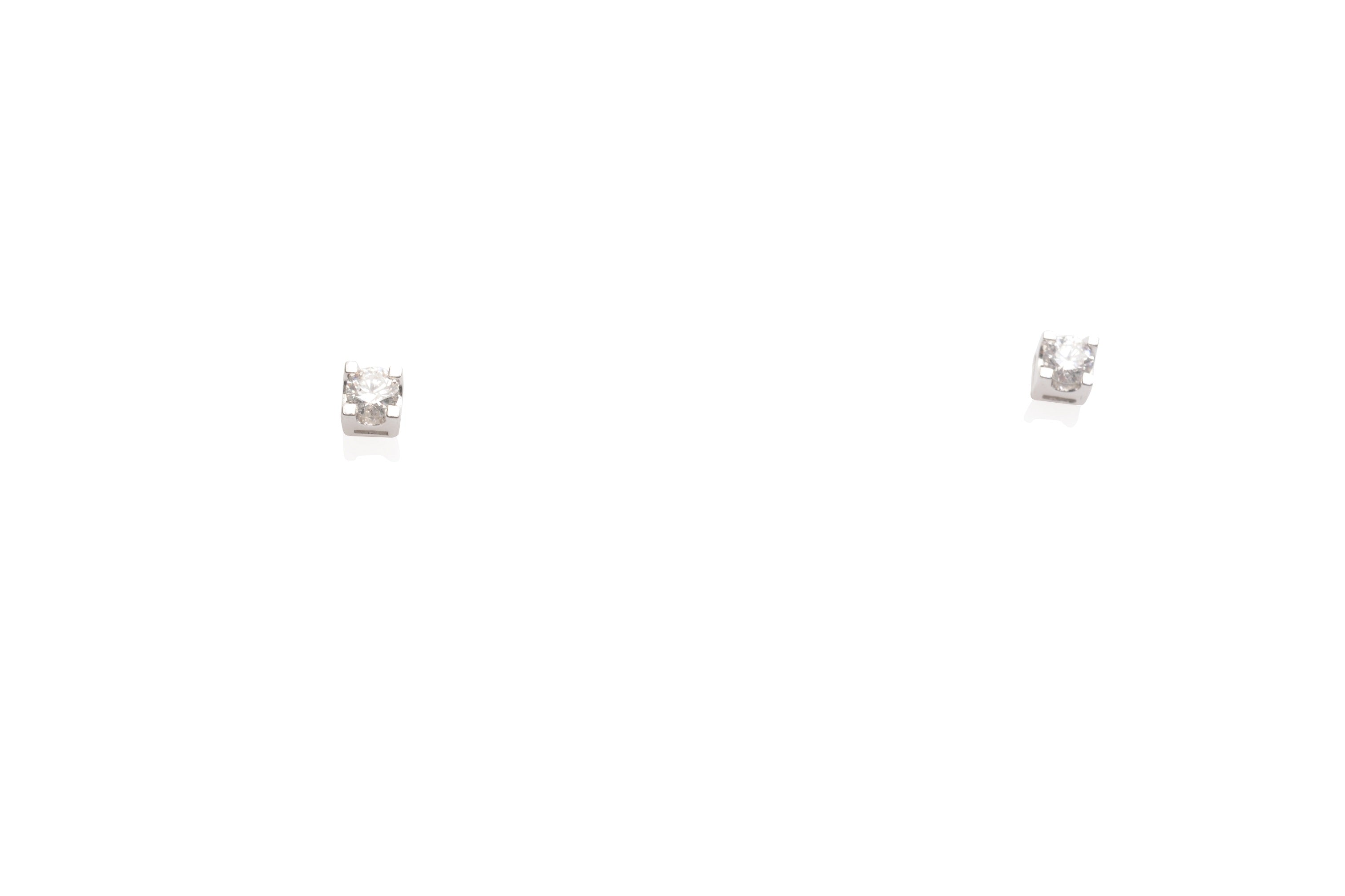 Earrings Solitaire Studs 0,055ct Diamond