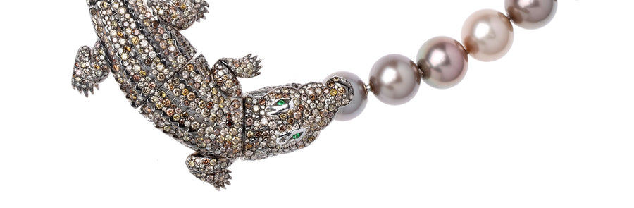 Necklace Kissing Crocodile