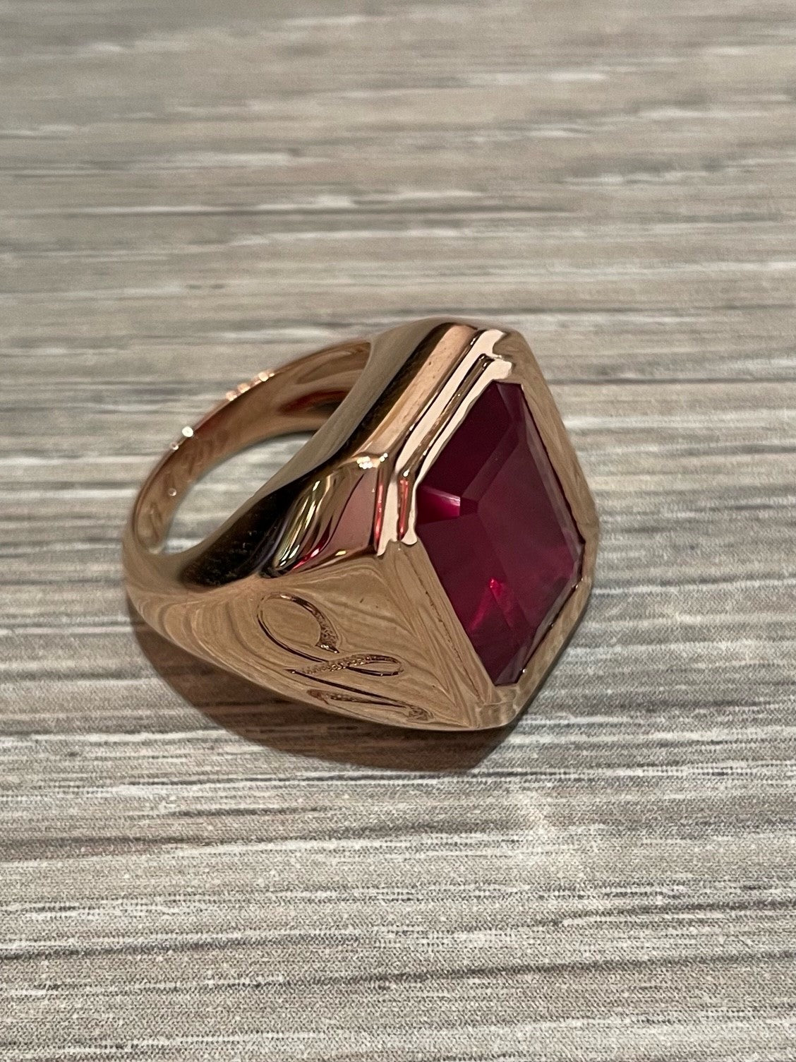Ring Ruby